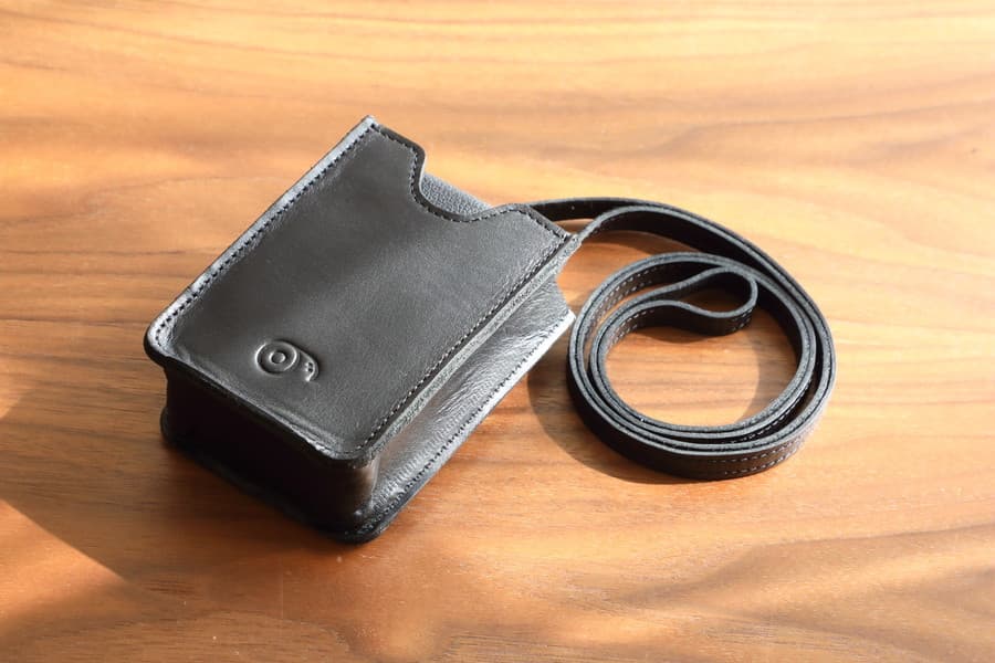 本革 GRⅢ・GRⅢx・GRⅣ 対応カメラポーチ（ハンドストラップ付き） - 2