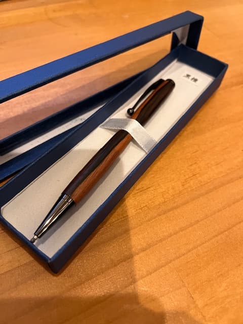 【ロゼセレクト】作家制作・木製ボールペン（黒檀）